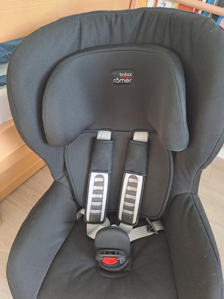 Autosedačka, britax