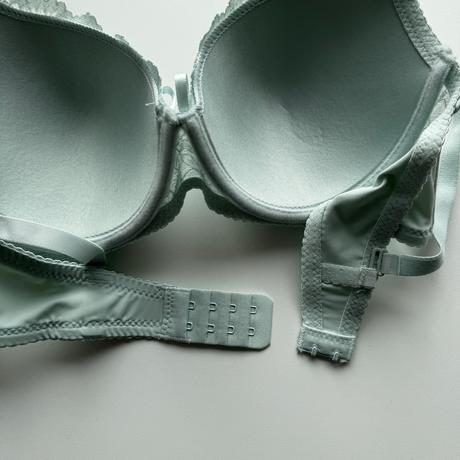 Mierne vystužená podprsenka s kosticou 88608, 80c / 105c