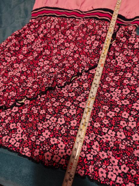 Krásne kvalitné letné šaty, 164