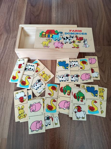 Drevené domino farma, 