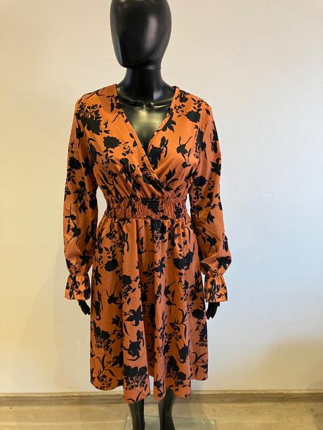 Dámske vzorované šaty shein (m), m