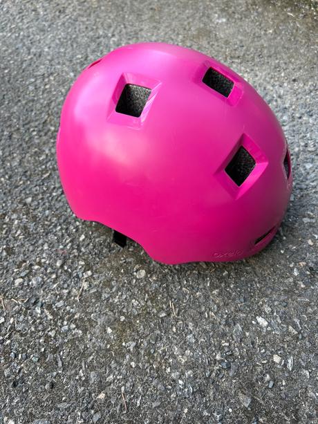 Prilba na bycikel/odrážadlo, s