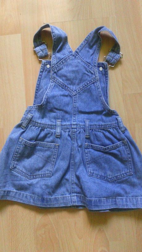 Riflíkové šaty tweety, 98