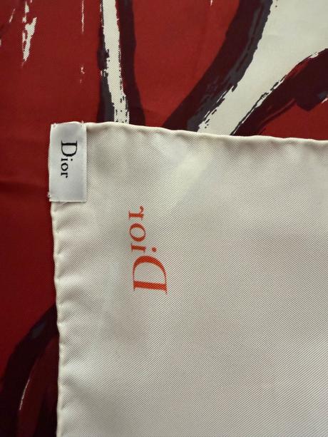 Hodvabna dior satka, 