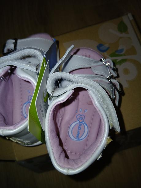 Nové d.d.steep blikajuce sandale, d.d.step,20