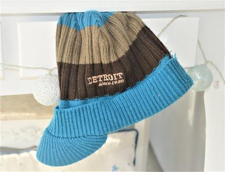 Hrubá čiapka so šiltom-98/128, 98