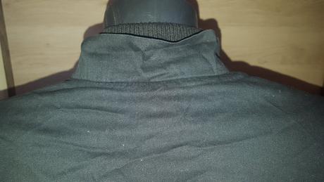 Čierna bundav. 42/44, 42