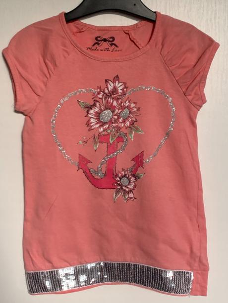 Ružové tričko s kotvou, 104