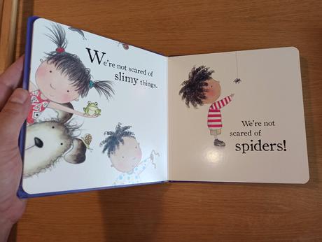 Zoe and beans leporela, 