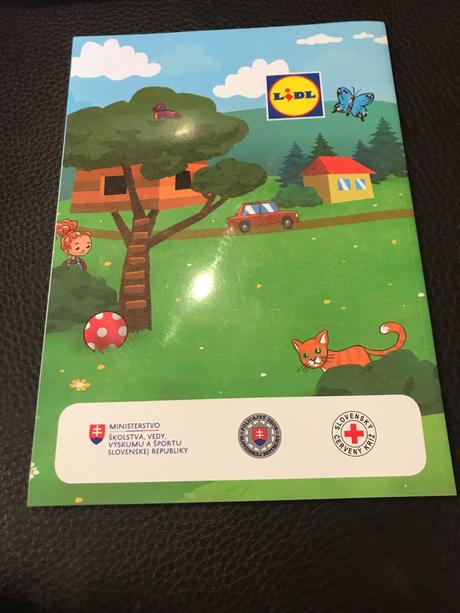 Omalovanka a obrazky - z dopravnej vychovy,