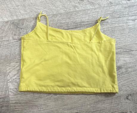 Žltý croptop, fishbone,s