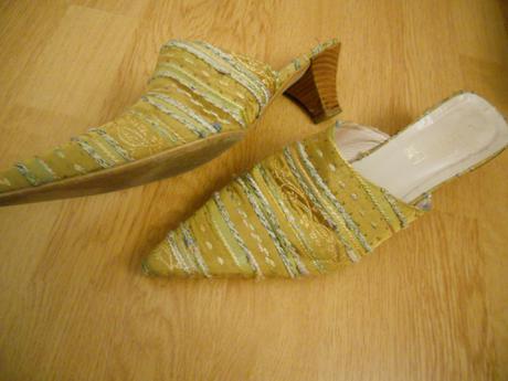 Šľapky so zavretou špičkou, 40