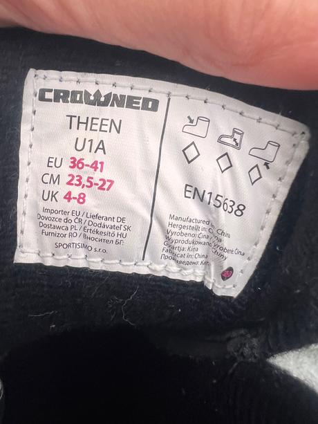 Nastaviteľné chlapčenské ľadové korčule, crowned,36