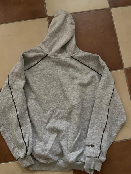 Mikina sivá umbro 152, umbro,152