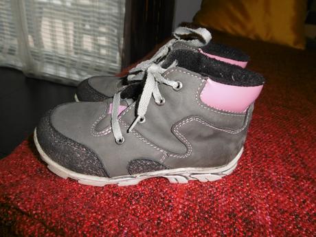 Dievčenské prechodné topánky, 26