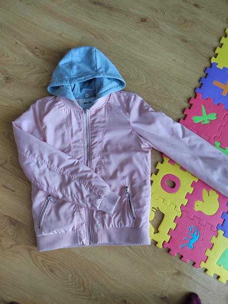 Ľahká bunda, gate,s