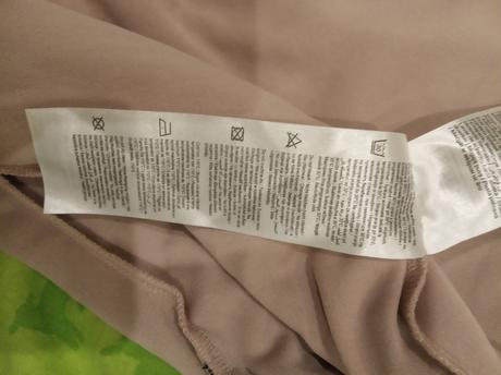 Krajkové elastické šaty, orsay,40