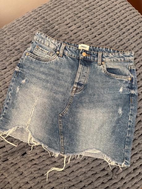 Minisukňa veľkosť 38, only,38