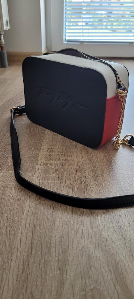 Kabelka th, tommy hilfiger