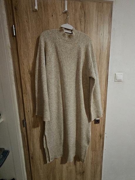 Nové šaty pieces + darček, s