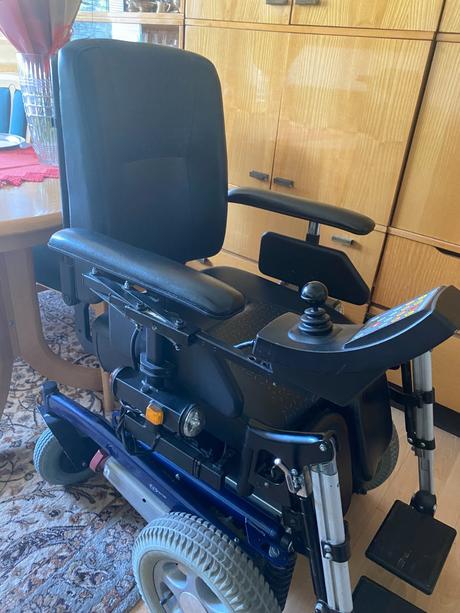 Elektricky vozík puma,