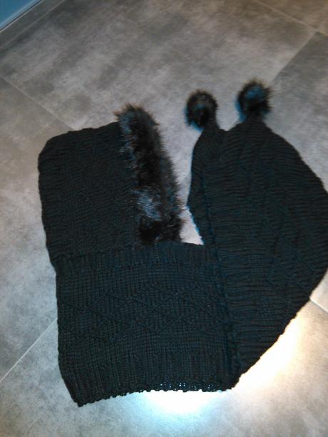 Teplý štrikovaný šál s kapucňou, victoria's secret,m