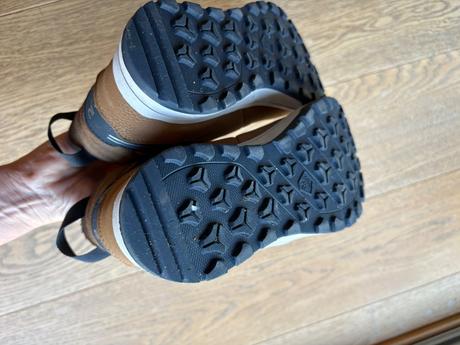 Zimne topanky decathlon, quechua,35