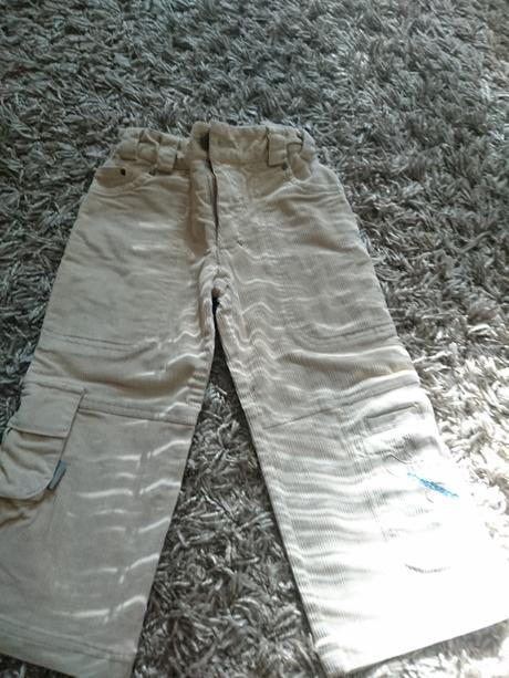 Menčestrove nohavice, mariquita,92