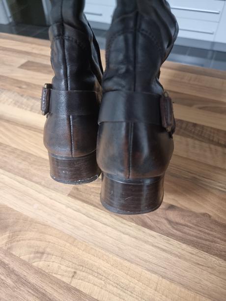 Kozene cizmy, 40