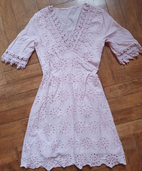 Dievčenské šaty, 170