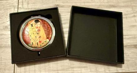 Zrkadielko do kabelky - gustav klimt - kiss,