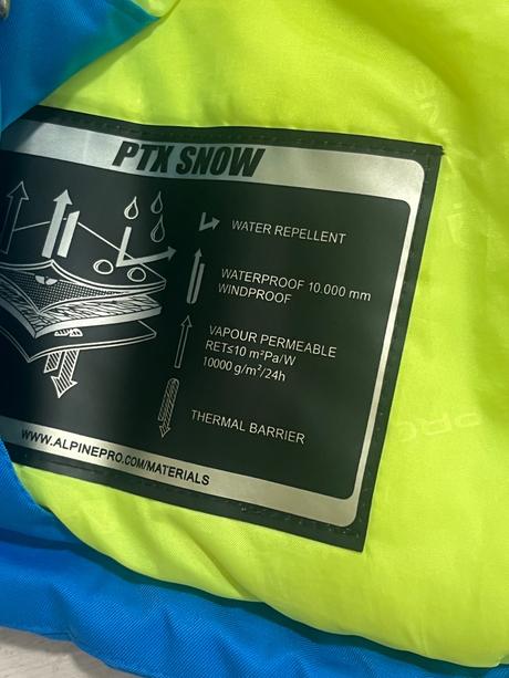 Kvalitný komplet, alpine pro,152