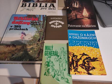 Knihy s náboženskou tématikou, 
