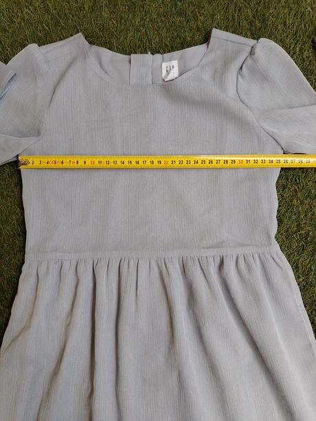 Trblietavé šaty, gap,140
