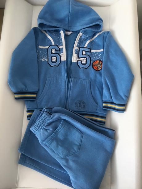 Teplakova súprava, 98