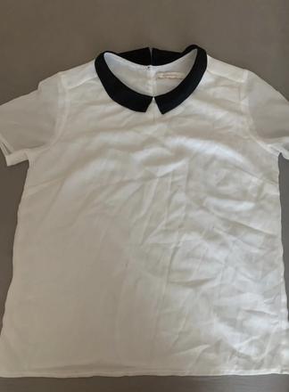 Biela bluzka s modrym lemom, reserved,l