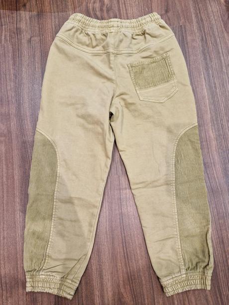 Nohavice, reserved,140