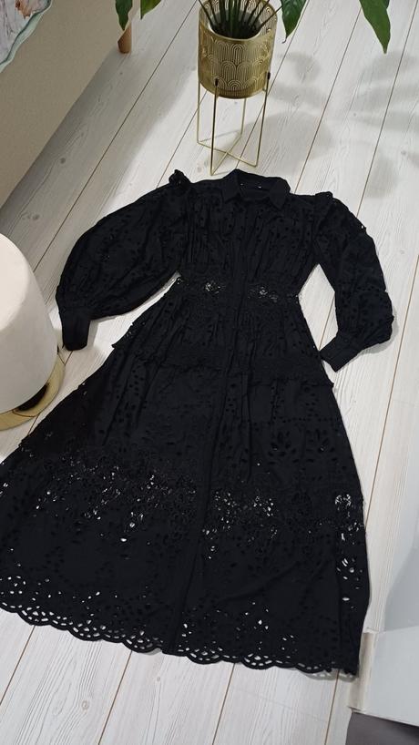 Madeirove saty asos, 36