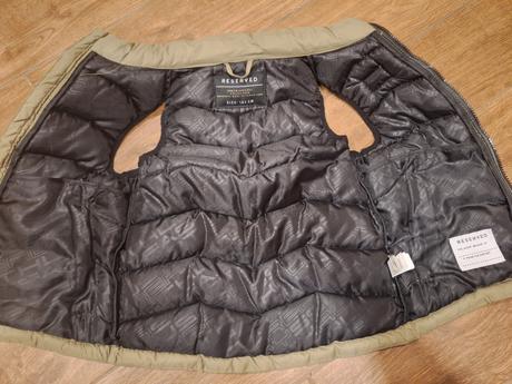 Zateplena vesta, reserved,122