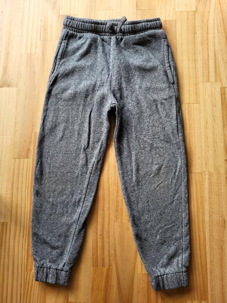 Tepláky m&s 122 na 6-7 rokov, marks & spencer,122