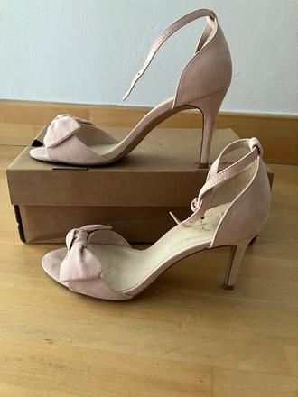 Letne sandalky, baťa,39