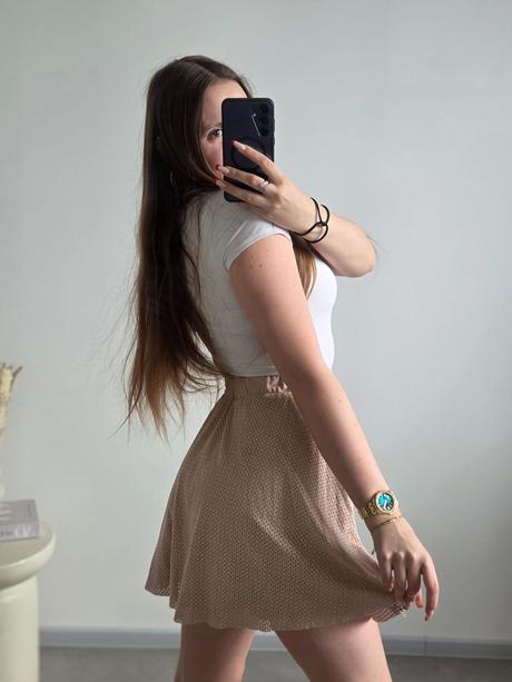 Sukňa s, s