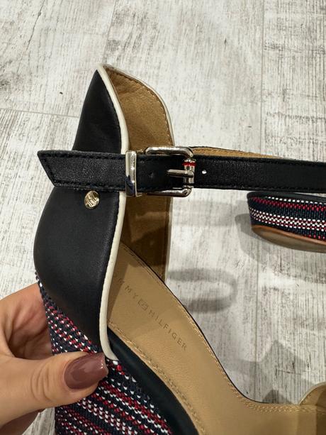 Tommy hilfiger sandále, tommy hilfiger,40