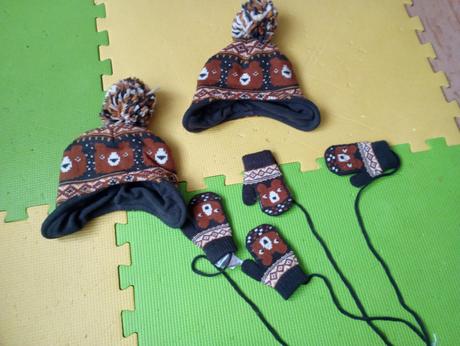 Balík oblečenia dvojičky chlapci, 86