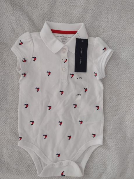 Body 24m, tommy hilfiger,92