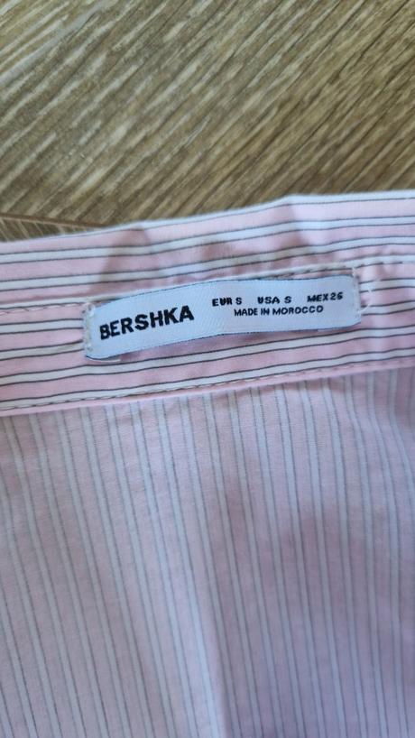 Blúzka, bershka,26
