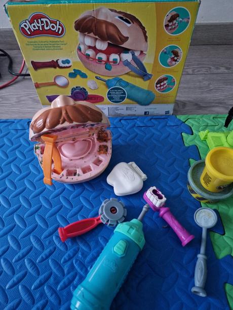 26de_play doh zubar a auto, 