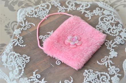 Plyšová peňaženka, 