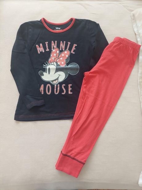 Pyžamo, disney,128