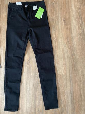 Tregínsy s visačkou, chapter young,164